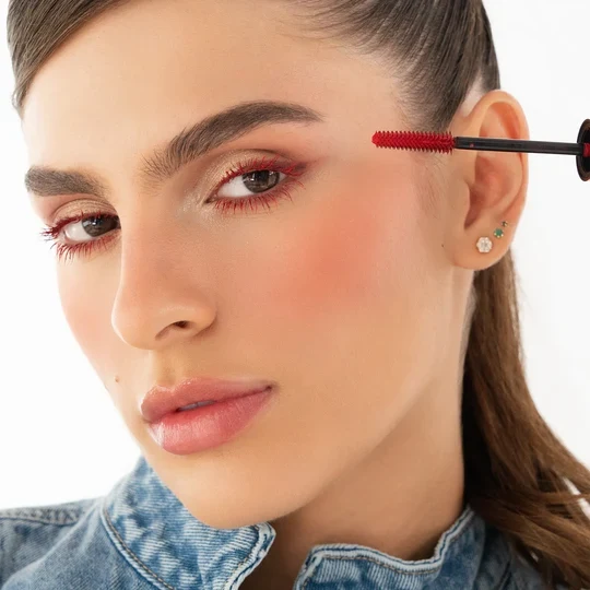 Máscara De Pestañas Roja Red Crush - Ruby Rose