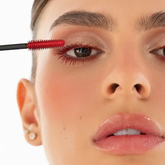 Máscara De Pestañas Roja Red Crush - Ruby Rose