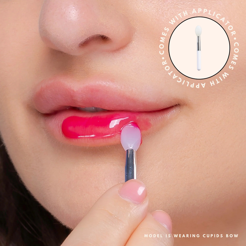 Never Been Kissed Lip Gloss y Bálsamo (Love Bug) - Kara Beauty